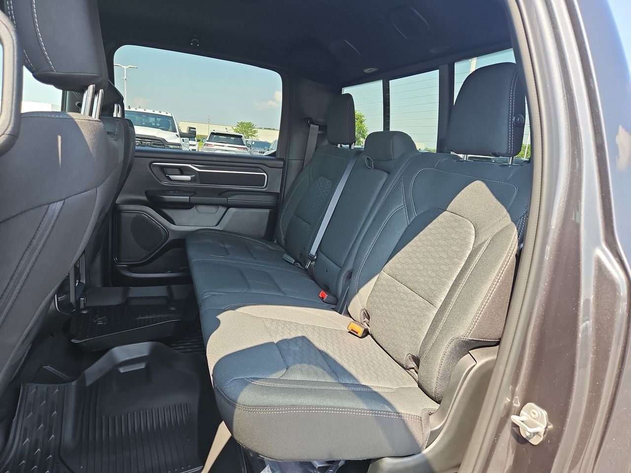 2025 RAM Ram 1500 RAM 1500 BIG HORN CREW CAB 4X4 5'7' BOX