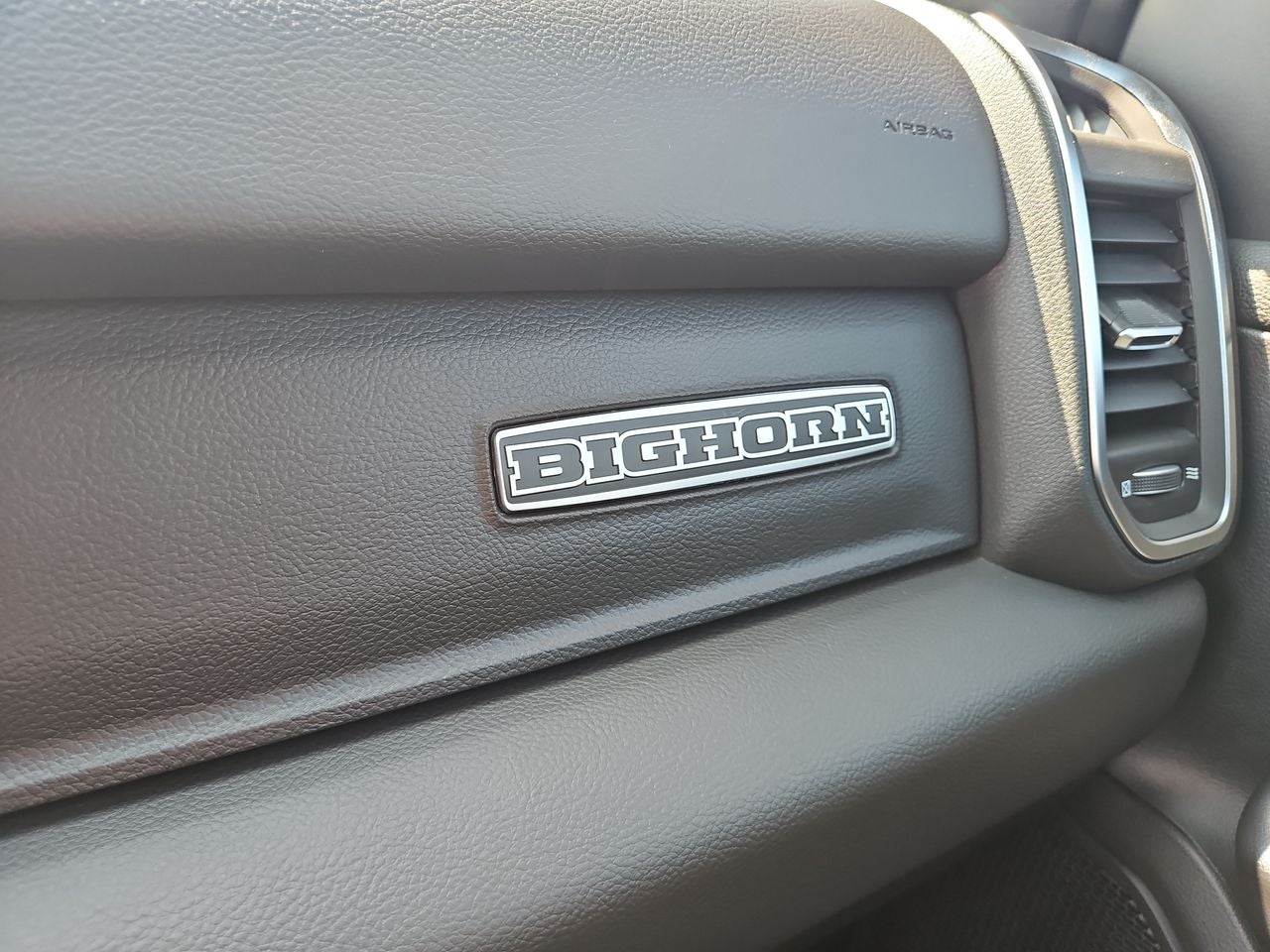 2025 RAM Ram 1500 RAM 1500 BIG HORN CREW CAB 4X4 5'7' BOX