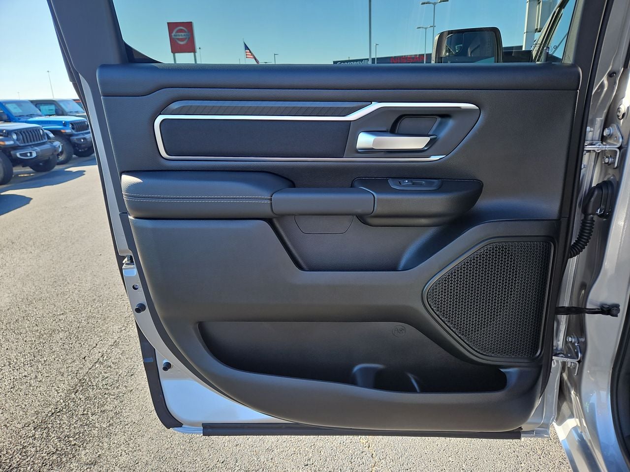 2025 RAM Ram 1500 RAM 1500 BIG HORN CREW CAB 4X4 5'7' BOX