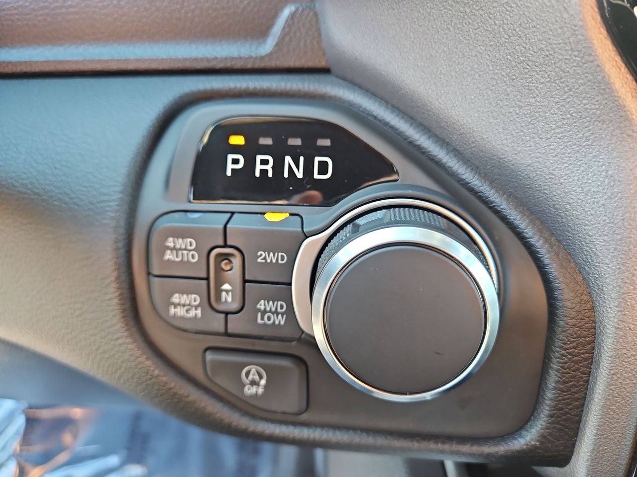 2025 RAM Ram 1500 RAM 1500 BIG HORN CREW CAB 4X4 5'7' BOX