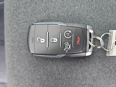 2025 RAM Ram 1500 RAM 1500 BIG HORN CREW CAB 4X4 5'7' BOX