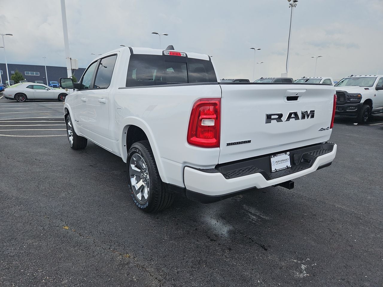2025 RAM Ram 1500 RAM 1500 BIG HORN CREW CAB 4X4 5'7' BOX