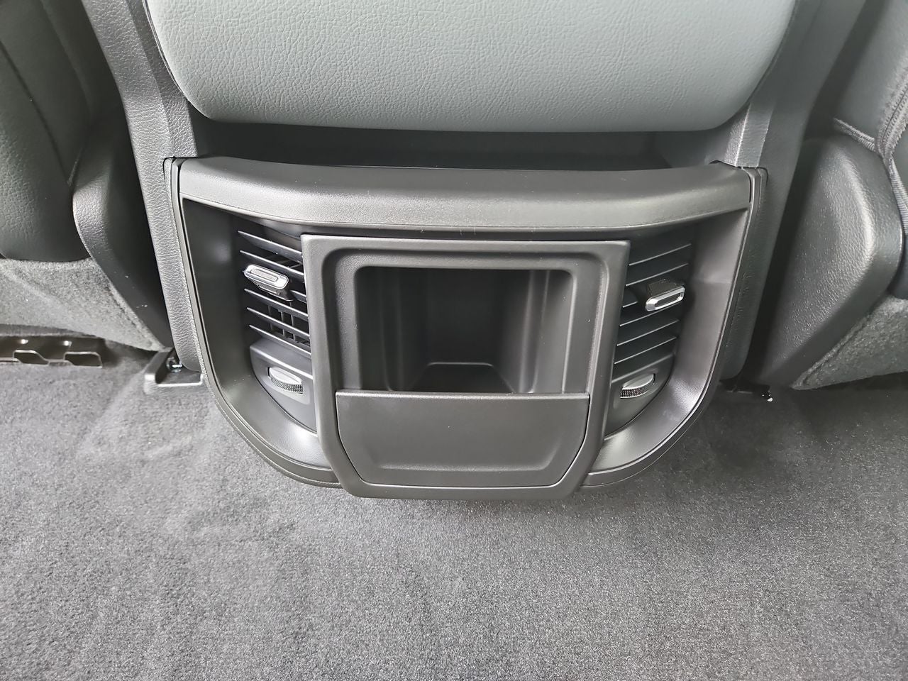 2025 RAM Ram 1500 RAM 1500 TRADESMAN CREW CAB 4X4 5'7' BOX