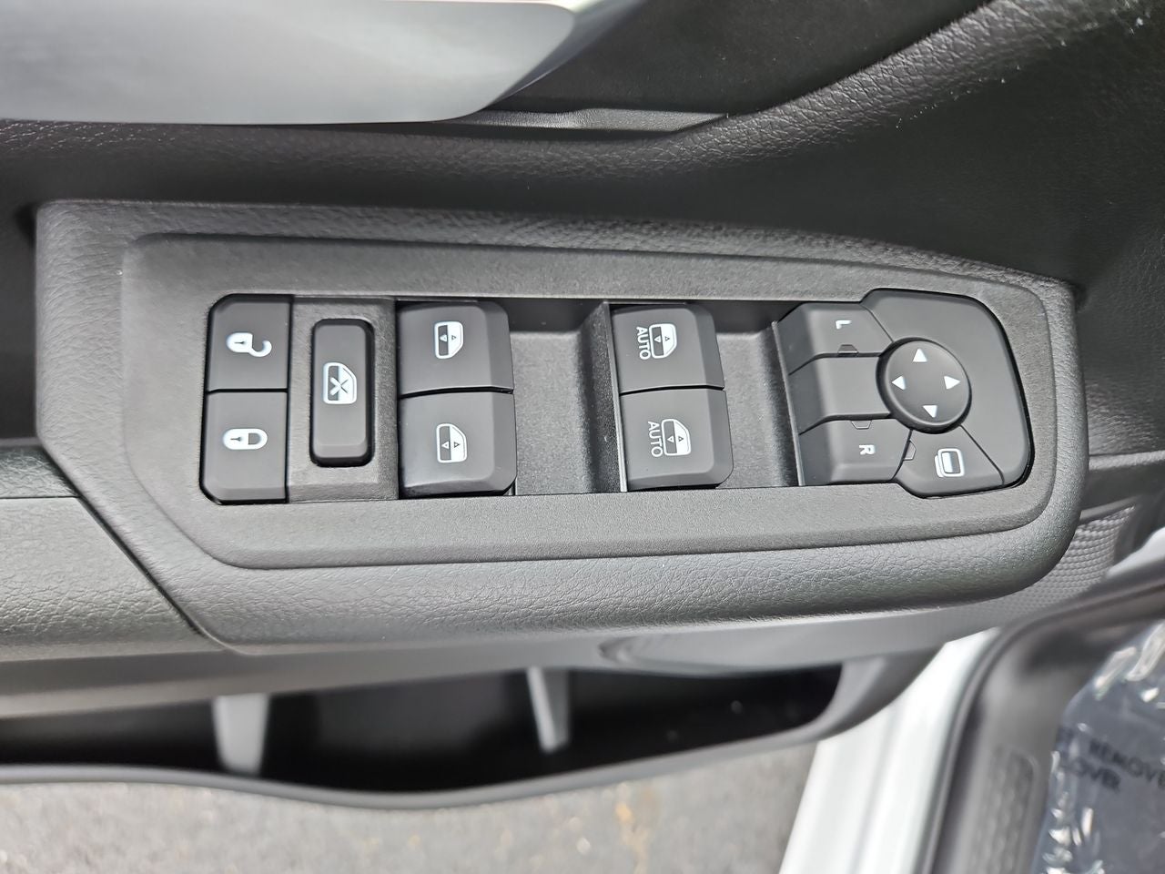 2025 RAM Ram 1500 RAM 1500 TRADESMAN CREW CAB 4X4 5'7' BOX