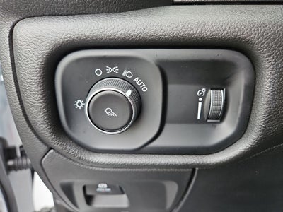 2025 RAM Ram 1500 RAM 1500 TRADESMAN CREW CAB 4X4 5'7' BOX