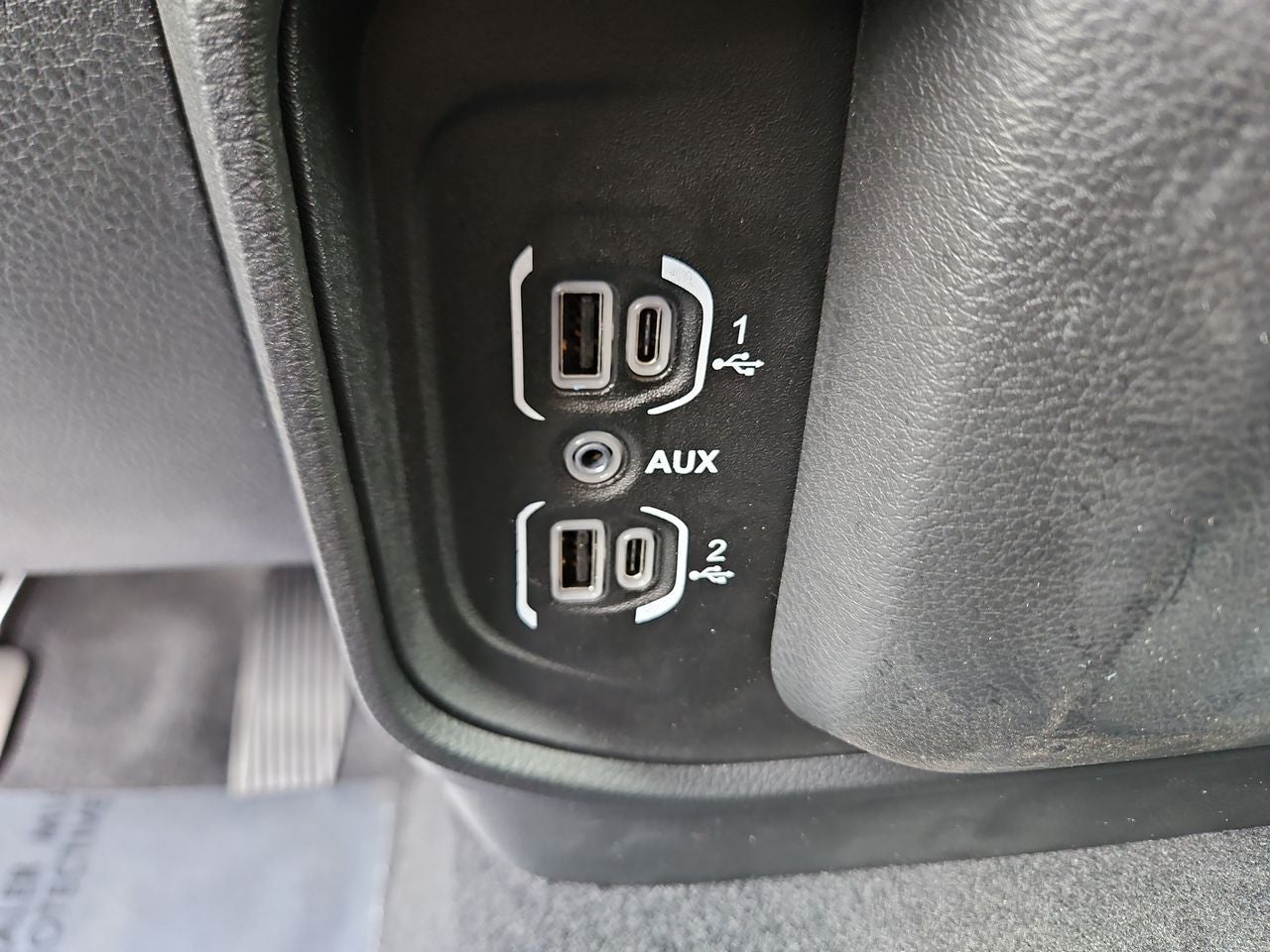 2025 RAM Ram 1500 RAM 1500 TRADESMAN CREW CAB 4X4 5'7' BOX