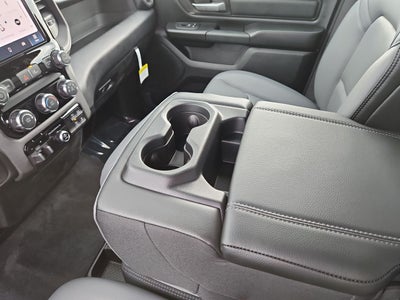 2025 RAM Ram 1500 RAM 1500 TRADESMAN CREW CAB 4X4 5'7' BOX