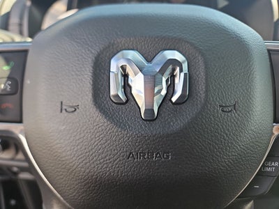 2024 RAM 1500 Laramie Crew Cab 4x4 5'7' Box