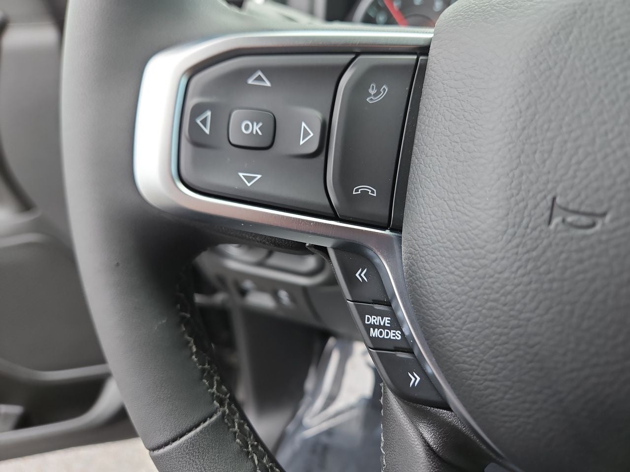 2025 RAM Ram 1500 RAM 1500 BIG HORN CREW CAB 4X4 5'7' BOX