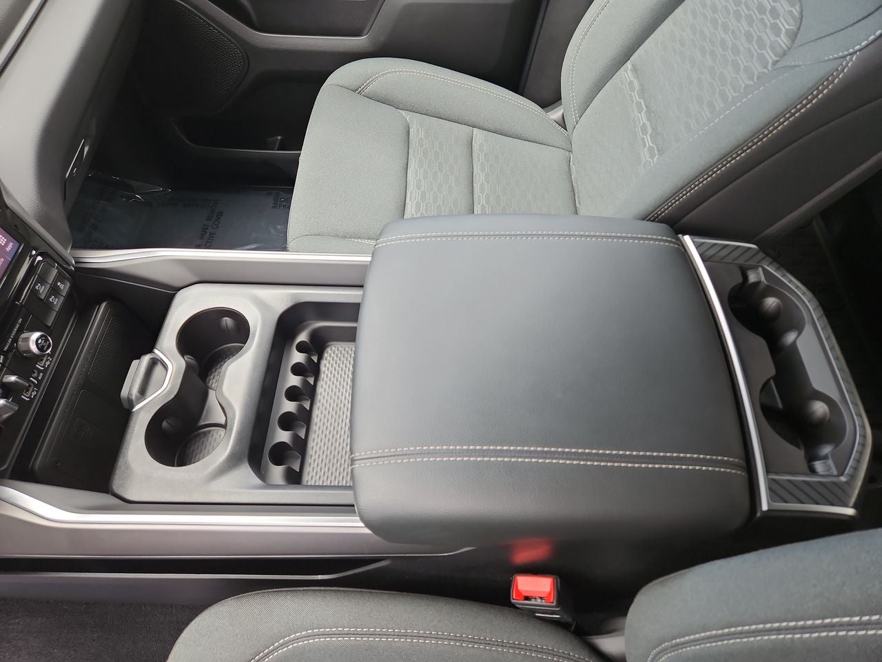 2025 RAM Ram 1500 RAM 1500 BIG HORN CREW CAB 4X4 5'7' BOX