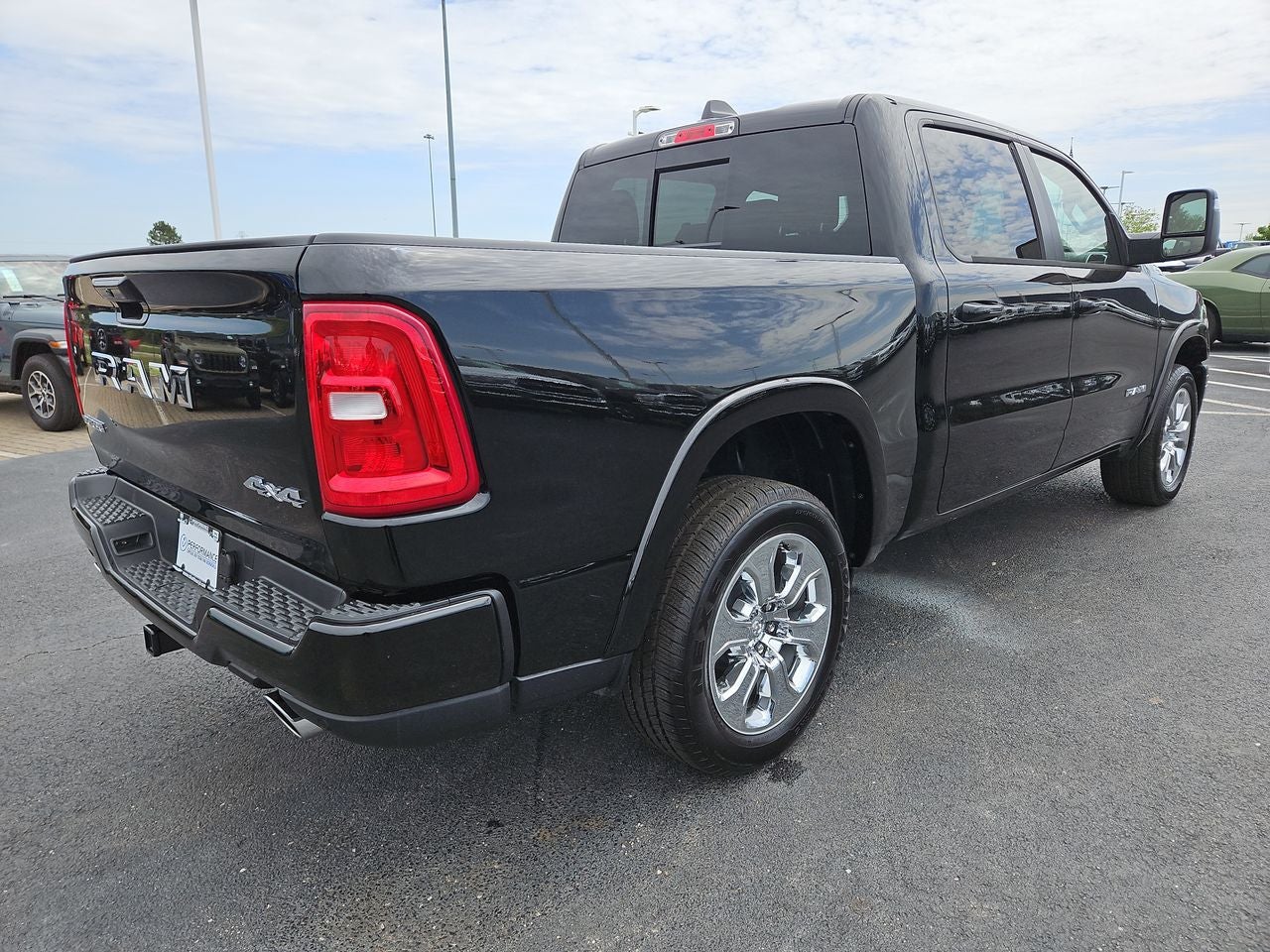 2025 RAM Ram 1500 RAM 1500 BIG HORN CREW CAB 4X4 5'7' BOX