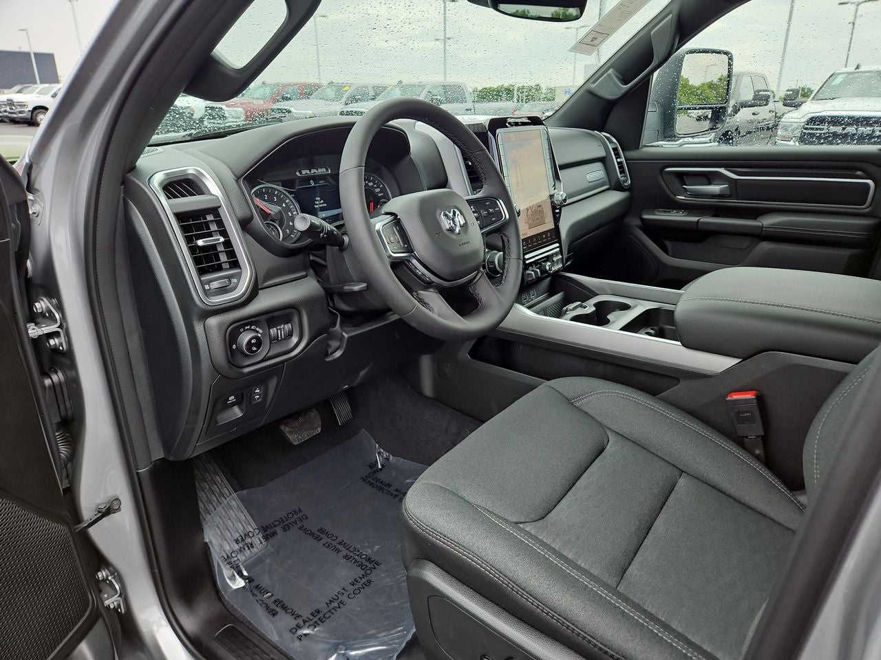 2025 RAM Ram 1500 RAM 1500 BIG HORN CREW CAB 4X4 5'7' BOX