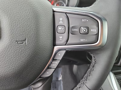 2025 RAM Ram 1500 RAM 1500 BIG HORN CREW CAB 4X4 5'7' BOX