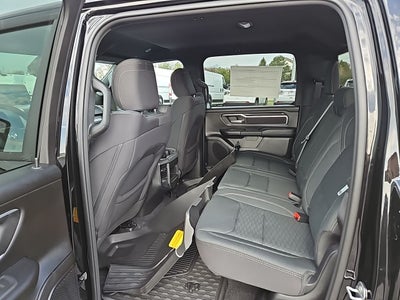 2025 RAM Ram 1500 RAM 1500 BIG HORN CREW CAB 4X4 5'7' BOX