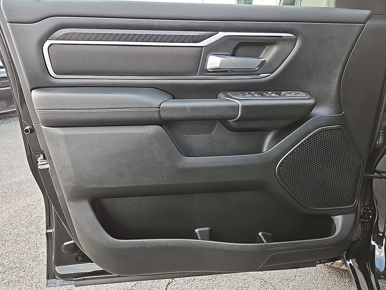 2025 RAM Ram 1500 RAM 1500 BIG HORN CREW CAB 4X4 5'7' BOX