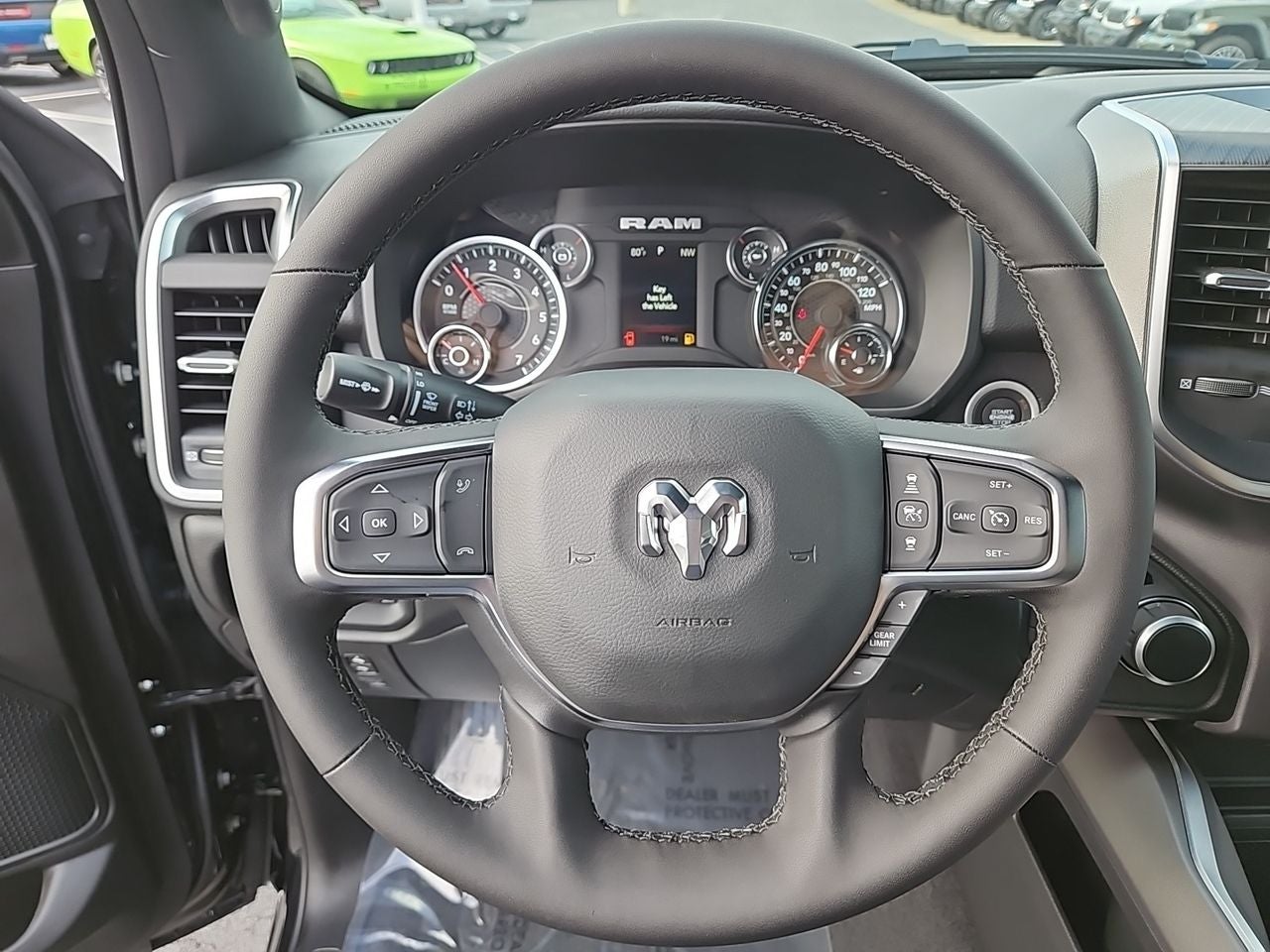 2025 RAM Ram 1500 RAM 1500 BIG HORN CREW CAB 4X4 5'7' BOX