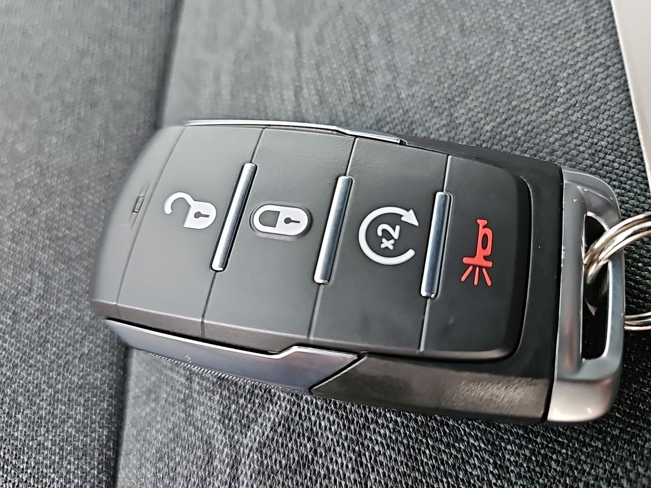 2025 RAM Ram 1500 RAM 1500 BIG HORN CREW CAB 4X4 5'7' BOX