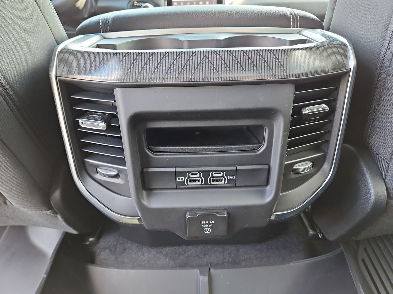 2025 RAM Ram 1500 RAM 1500 BIG HORN CREW CAB 4X4 5'7' BOX