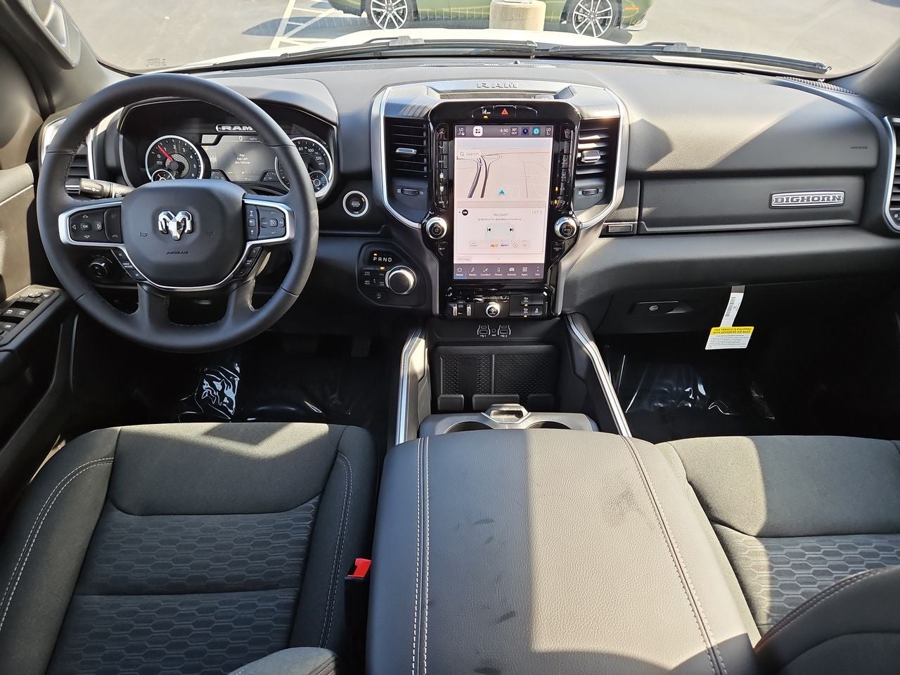 2025 RAM Ram 1500 RAM 1500 BIG HORN CREW CAB 4X4 5'7' BOX