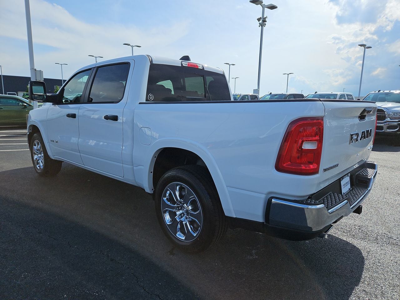 2025 RAM Ram 1500 RAM 1500 BIG HORN CREW CAB 4X4 5'7' BOX