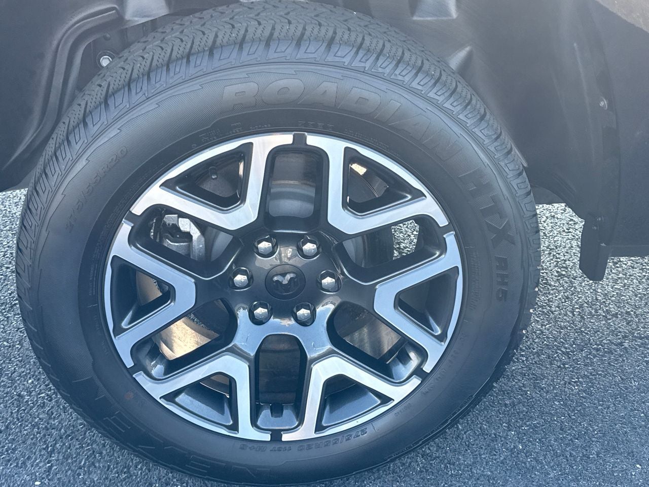 2025 RAM 1500 Laramie Crew Cab 4x4 5'7' Box