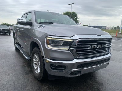 2022 RAM 1500 Laramie Crew Cab 4x4 5'7' Box