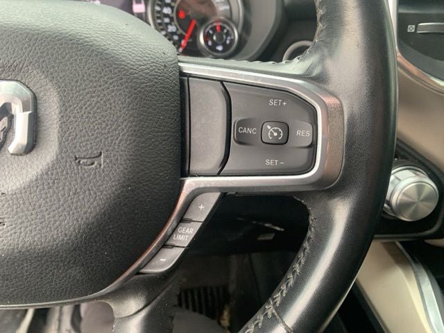 2022 RAM 1500 Laramie Crew Cab 4x4 5'7' Box