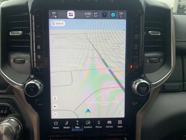 2022 RAM 1500 Laramie Crew Cab 4x4 5'7' Box