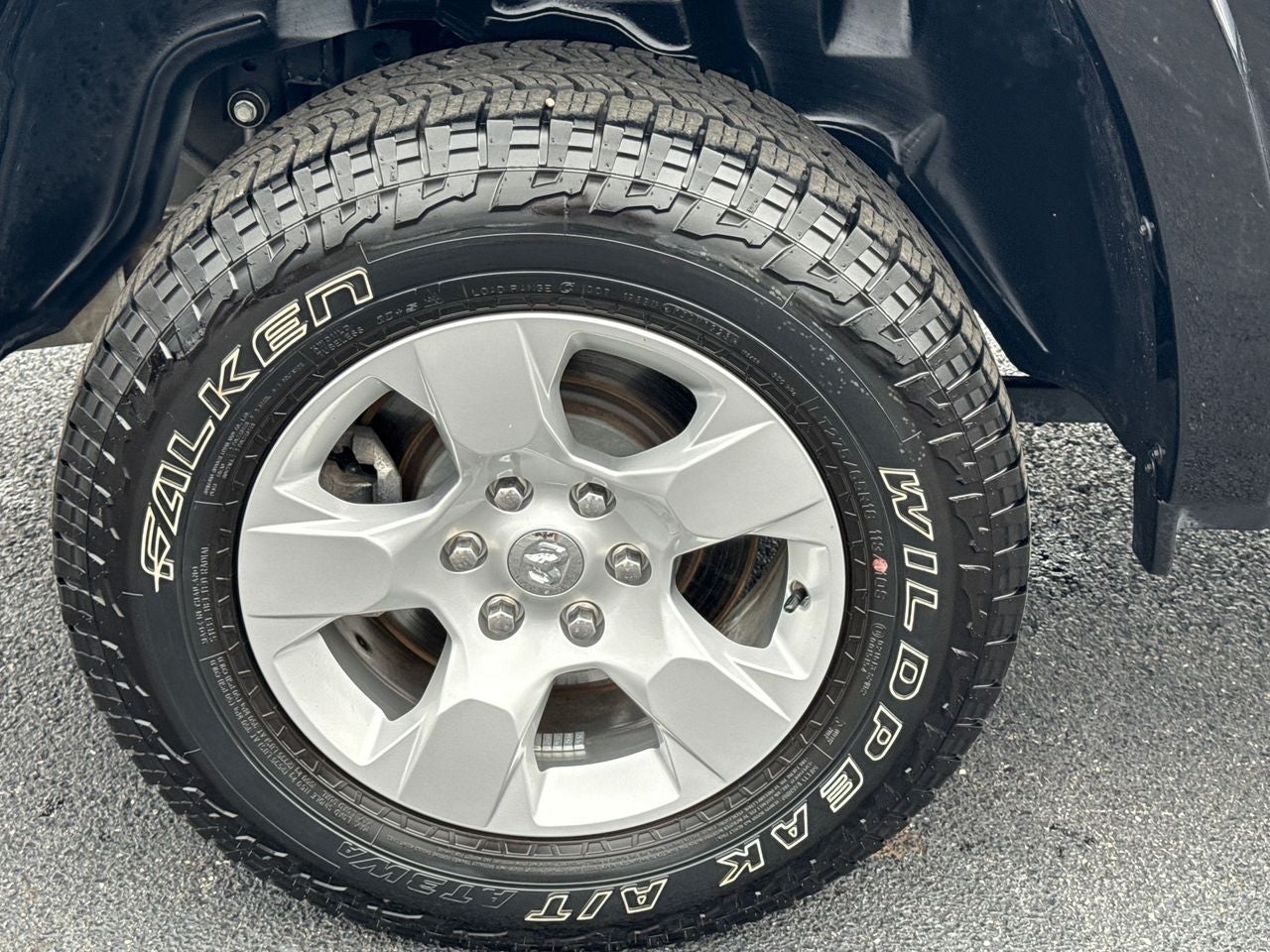 2025 RAM 1500 Big Horn Crew Cab 4x4 6'4' Box