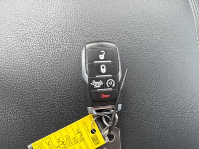 2025 RAM 1500 Big Horn Crew Cab 4x4 6'4' Box