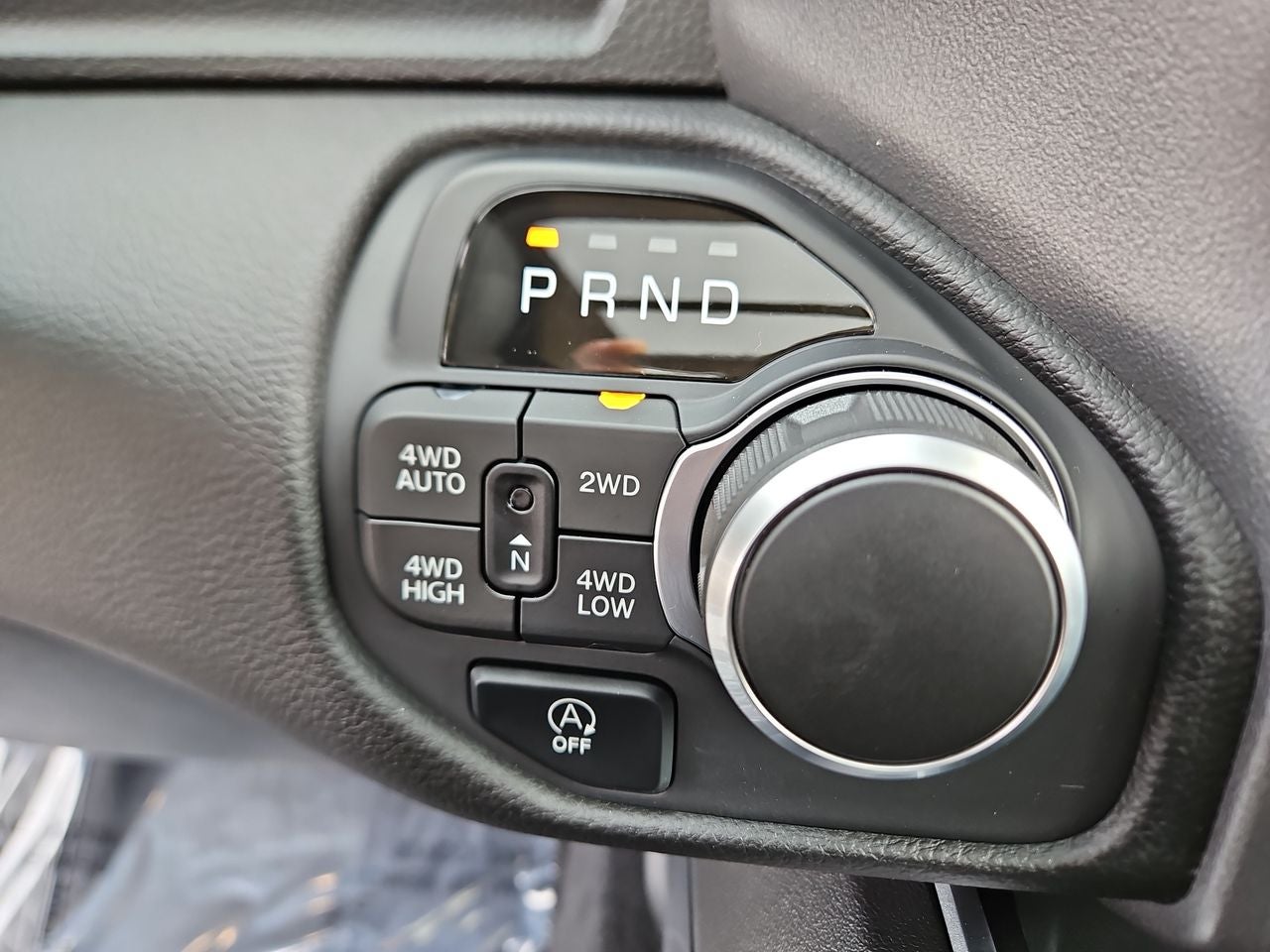 2025 RAM Ram 1500 RAM 1500 BIG HORN CREW CAB 4X4 6'4' BOX