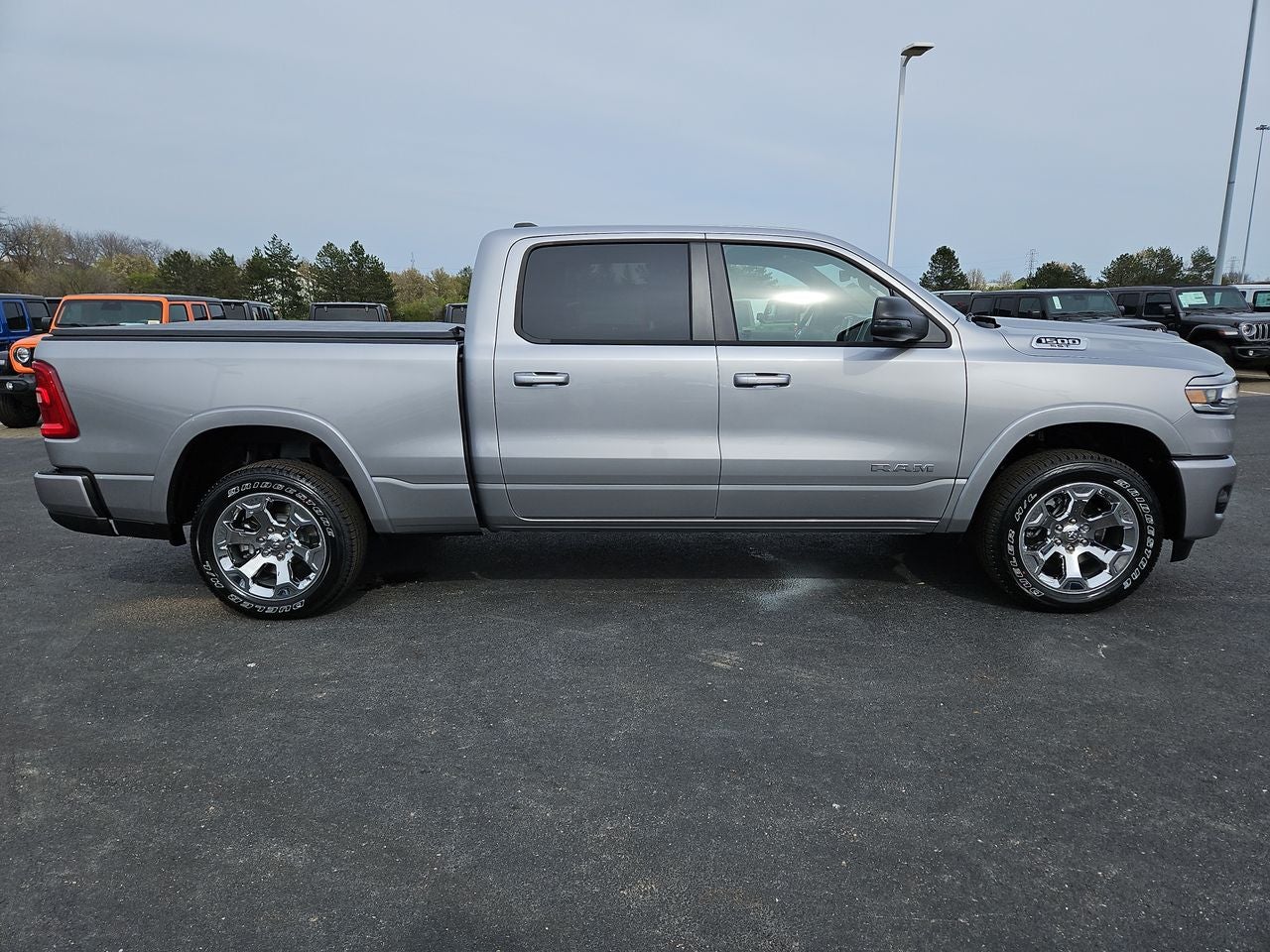 2025 RAM Ram 1500 RAM 1500 BIG HORN CREW CAB 4X4 6'4' BOX