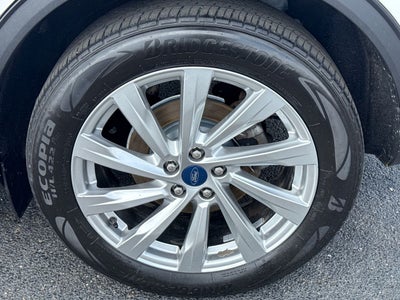 2021 Ford Escape Titanium Hybrid