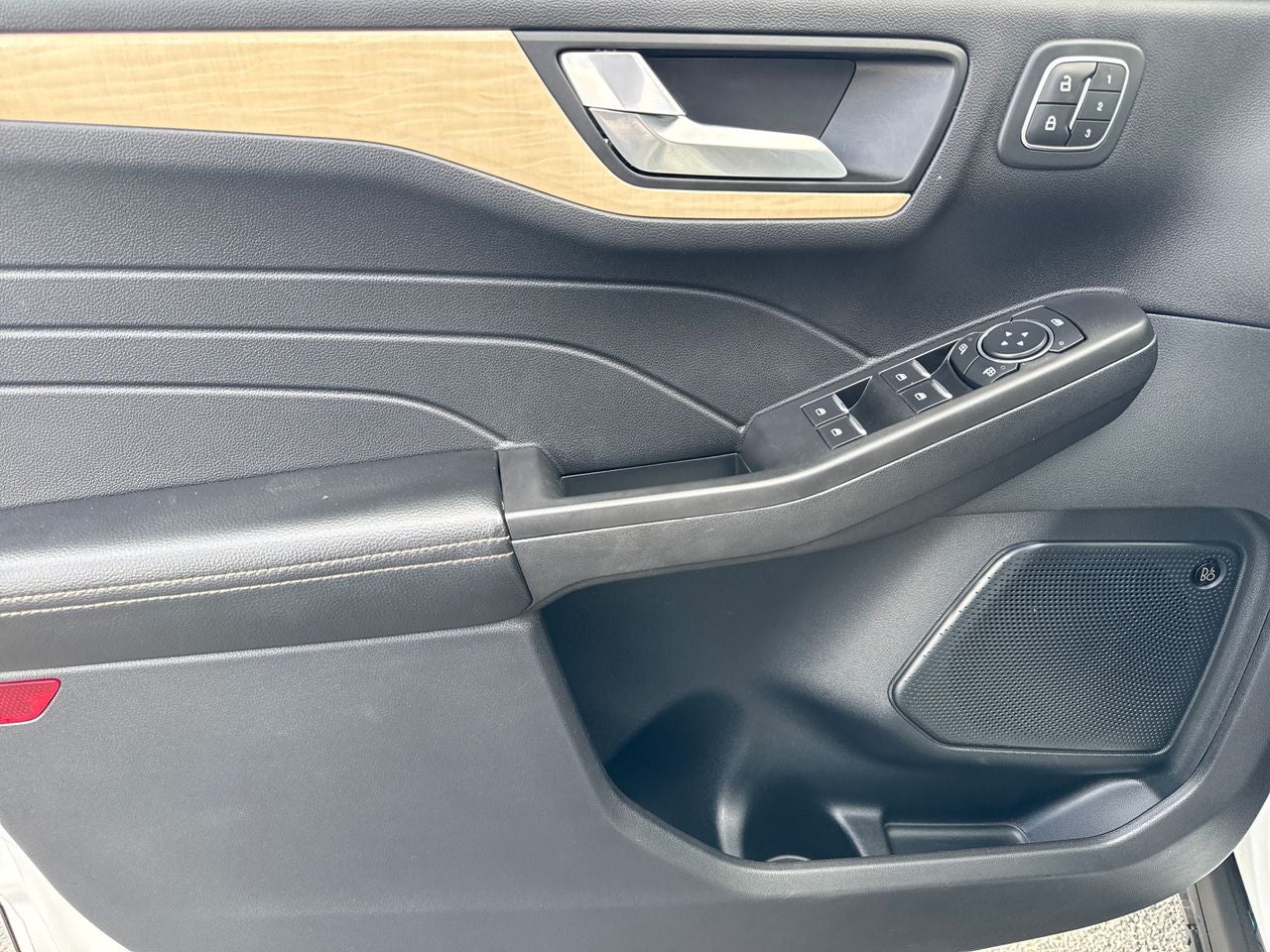 2021 Ford Escape Titanium Hybrid