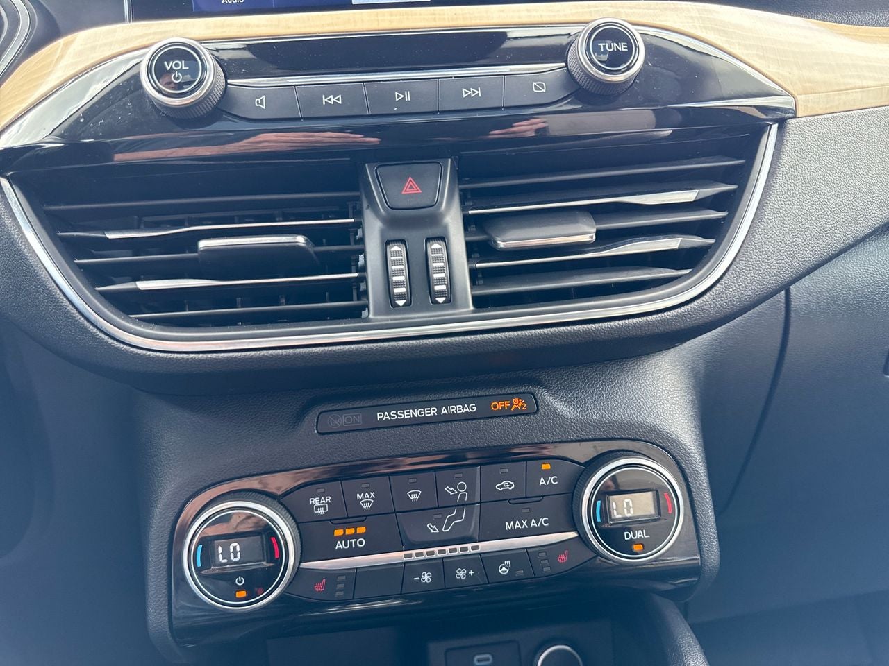 2021 Ford Escape Titanium Hybrid