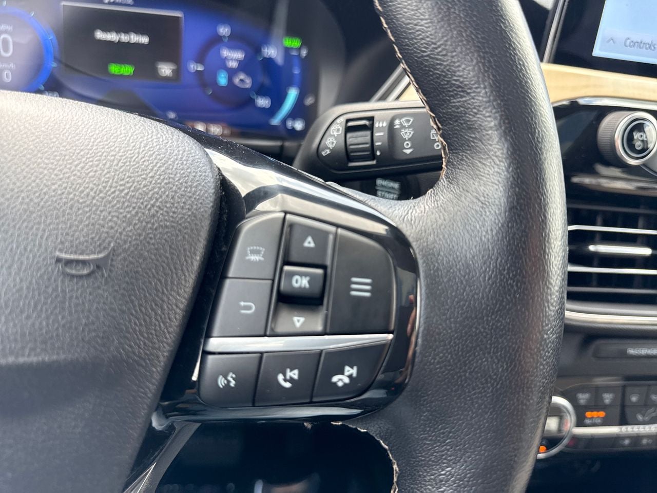 2021 Ford Escape Titanium Hybrid