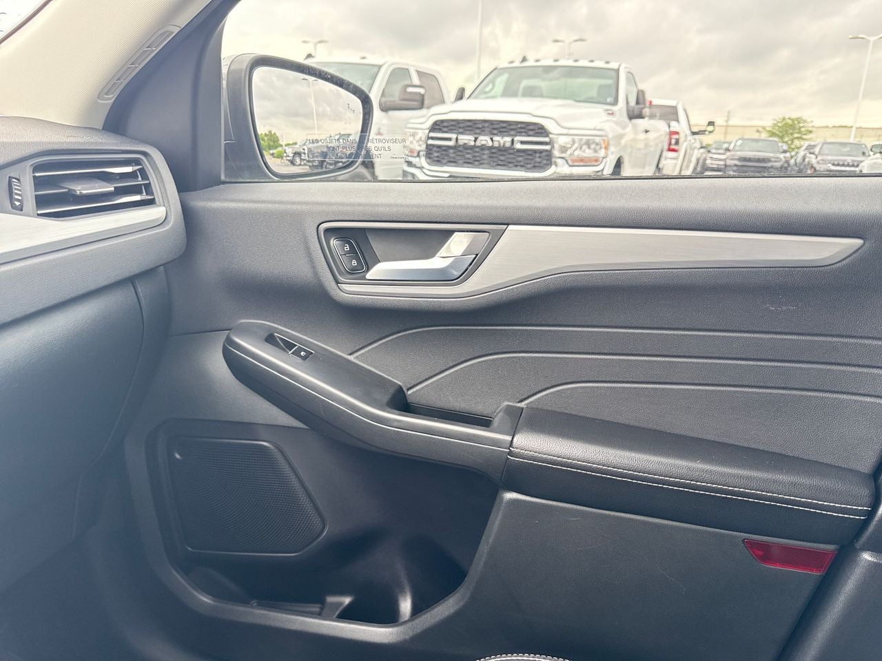 2023 Ford Escape Platinum