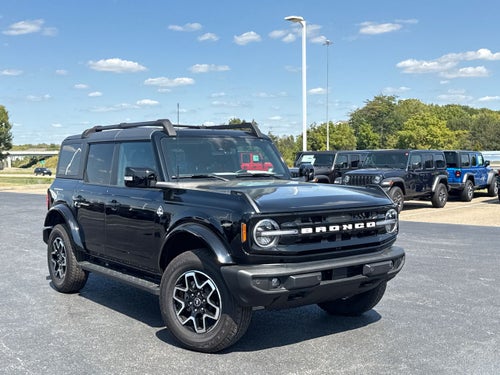 2024 Ford Bronco Outer Banks