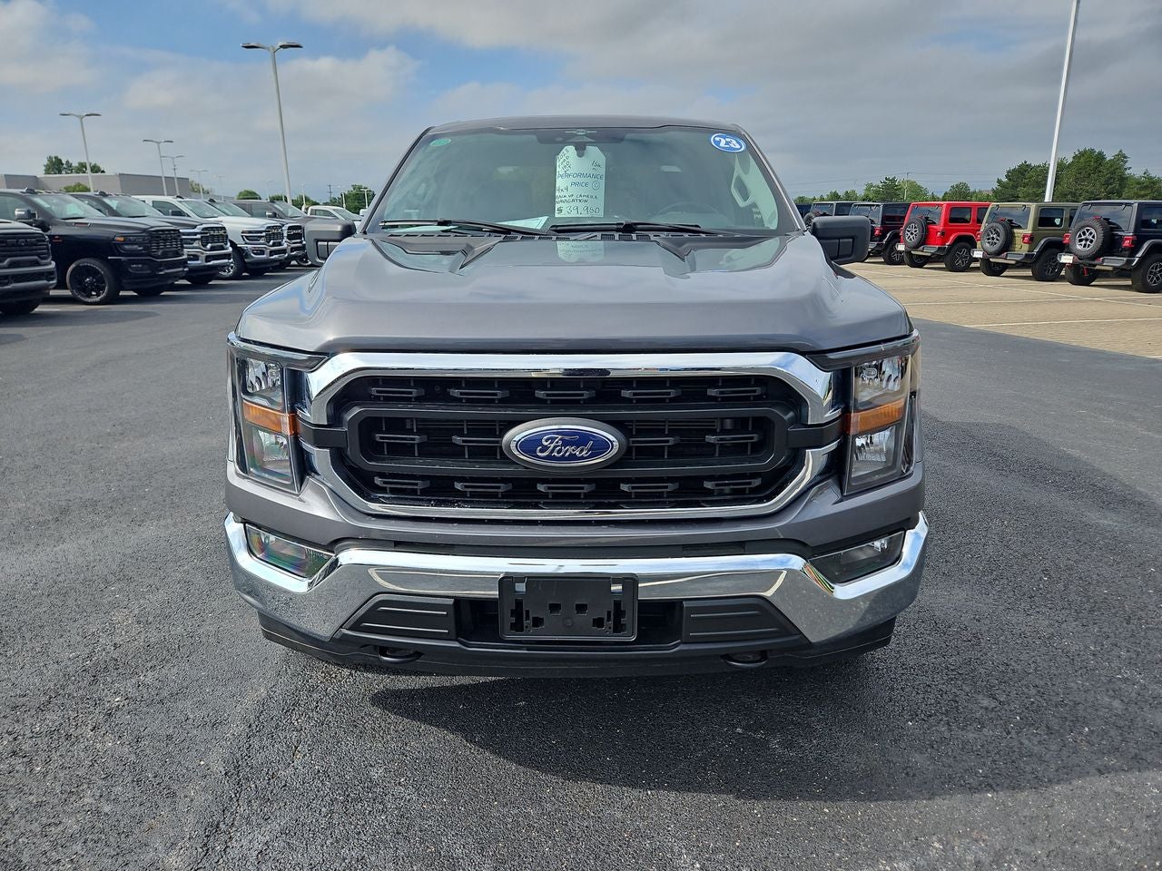 2023 Ford F-150 XLT