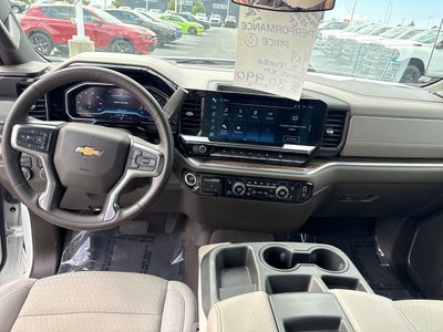 2023 Chevrolet Silverado 1500 4WD Crew Cab Standard Bed LT