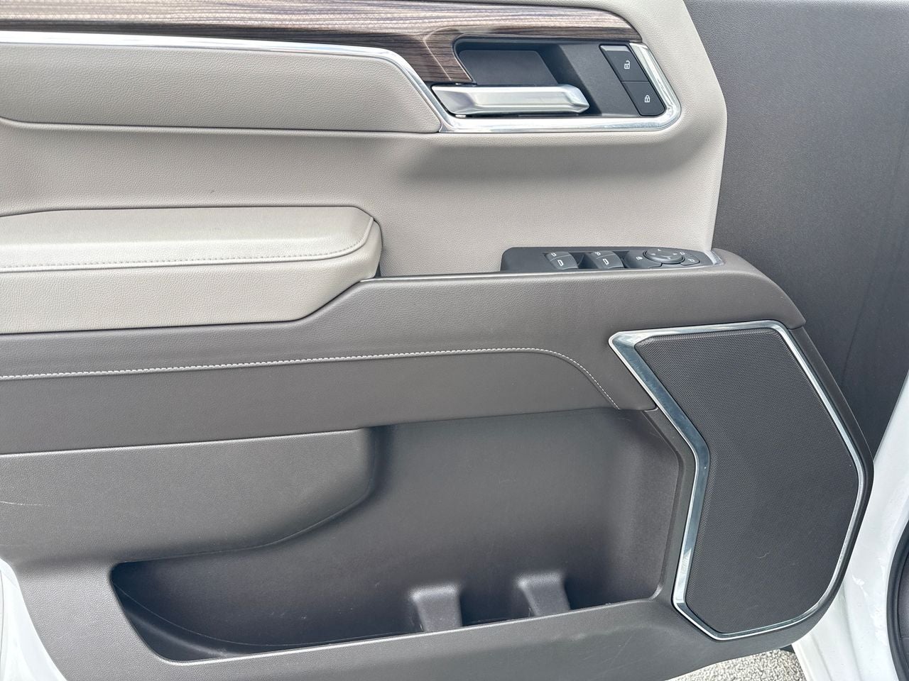 2023 Chevrolet Silverado 1500 4WD Crew Cab Standard Bed LT