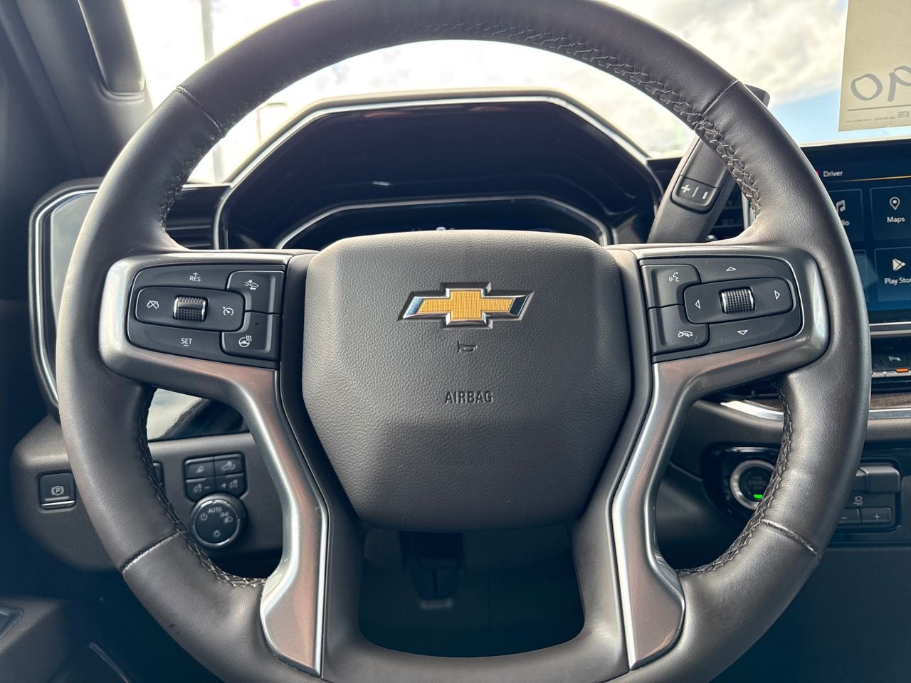 2023 Chevrolet Silverado 1500 4WD Crew Cab Standard Bed LT