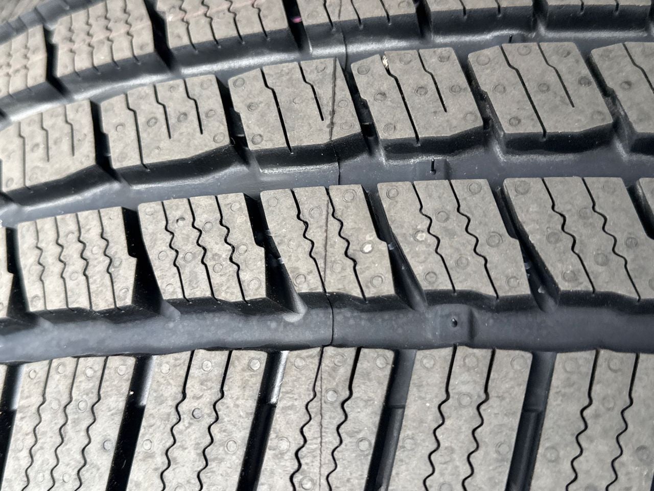 2023 Chevrolet Silverado 1500 4WD Crew Cab Standard Bed LT