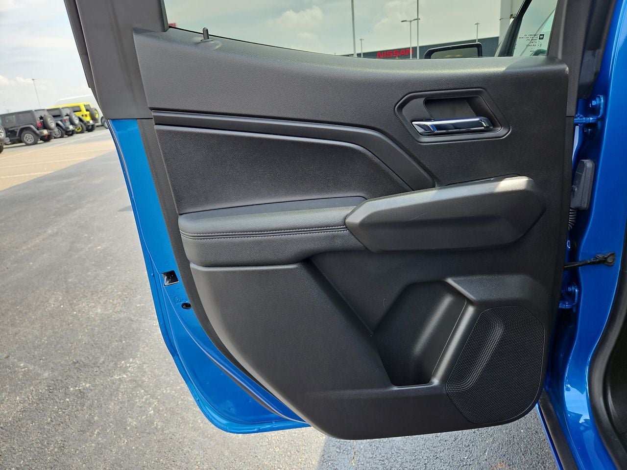 2023 Chevrolet Colorado 4WD Crew Cab Short Box LT