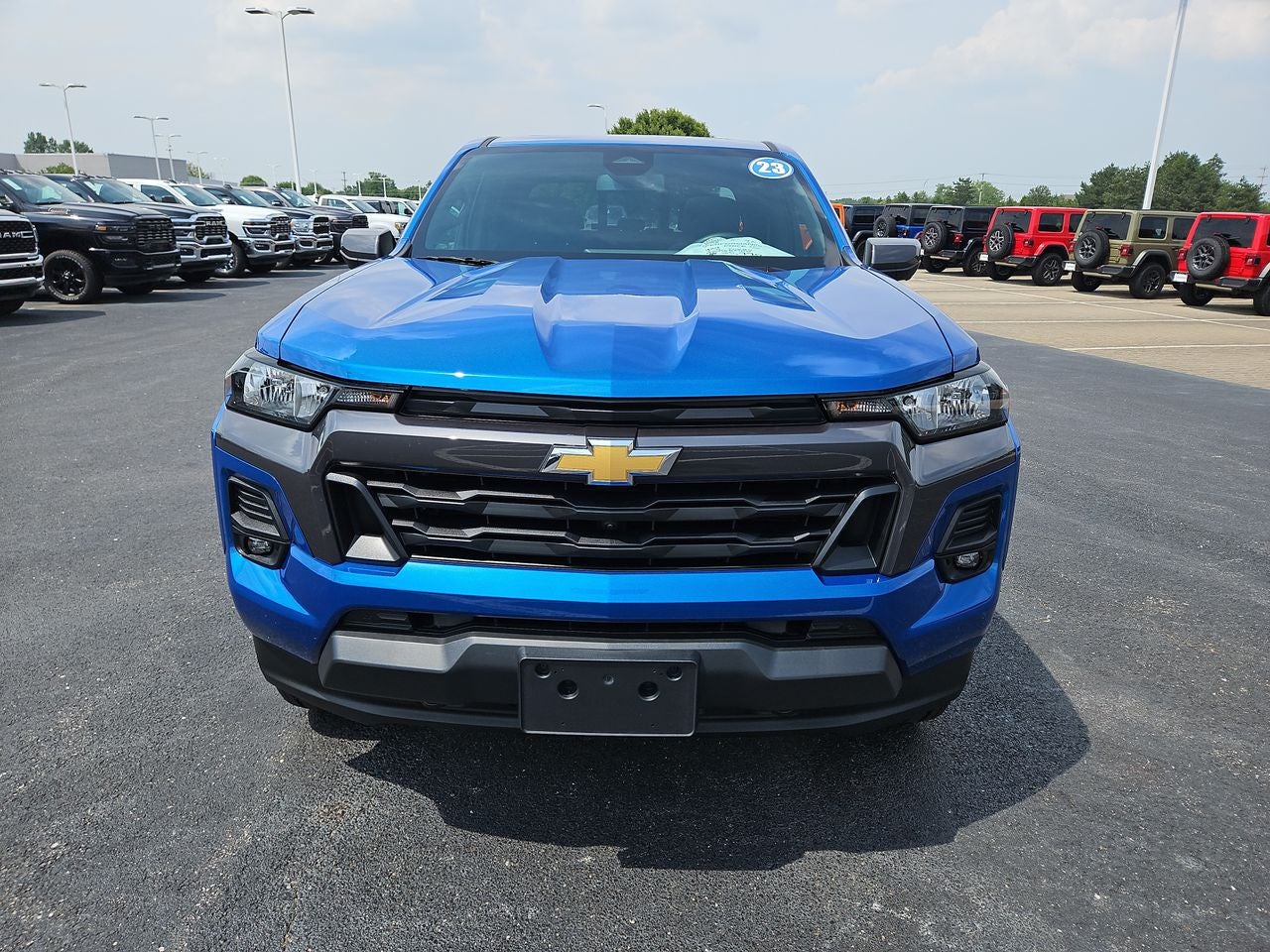 2023 Chevrolet Colorado 4WD Crew Cab Short Box LT