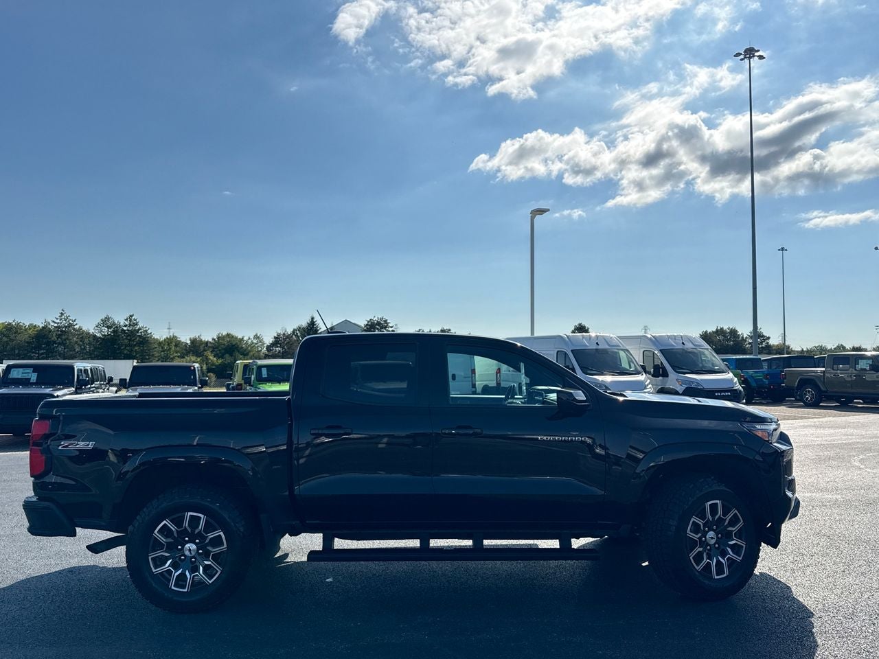 2023 Chevrolet Colorado 4WD Crew Cab Short Box Z71