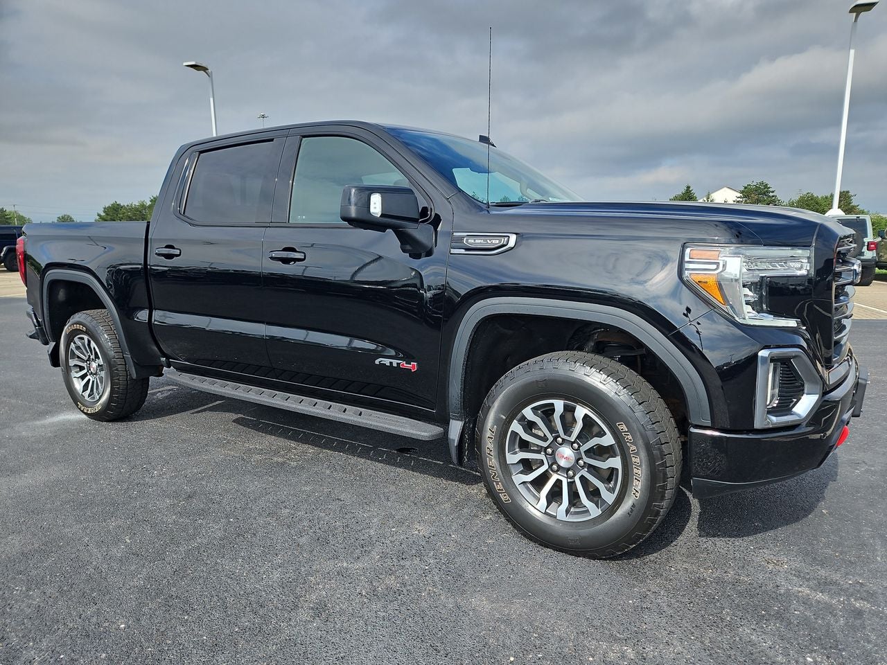 2021 GMC Sierra 1500 4WD Crew Cab Short Box AT4
