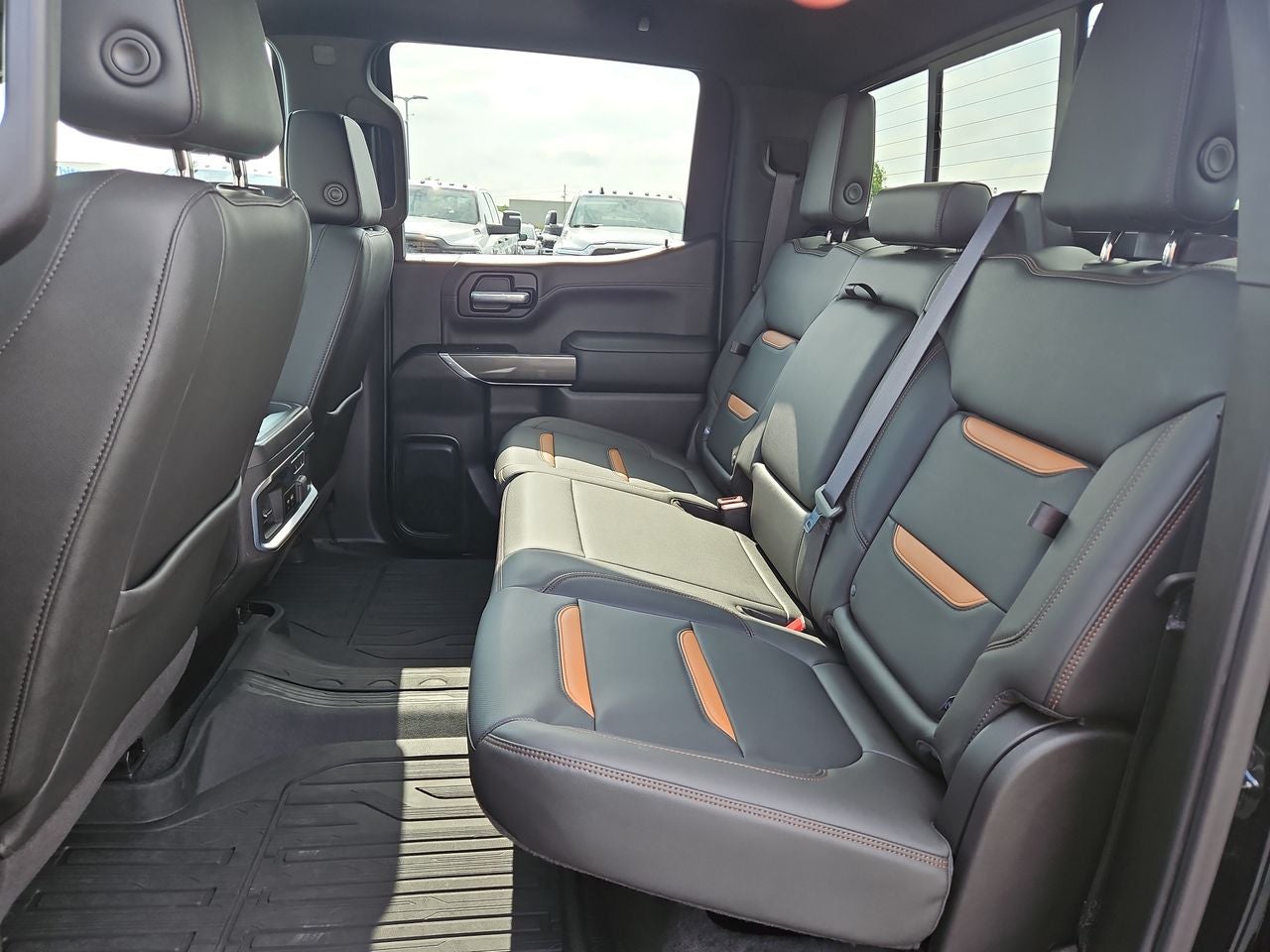 2021 GMC Sierra 1500 4WD Crew Cab Short Box AT4