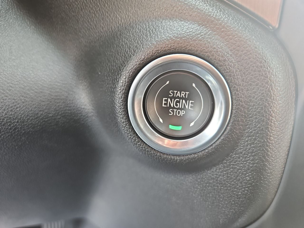 2021 GMC Sierra 1500 4WD Crew Cab Short Box AT4