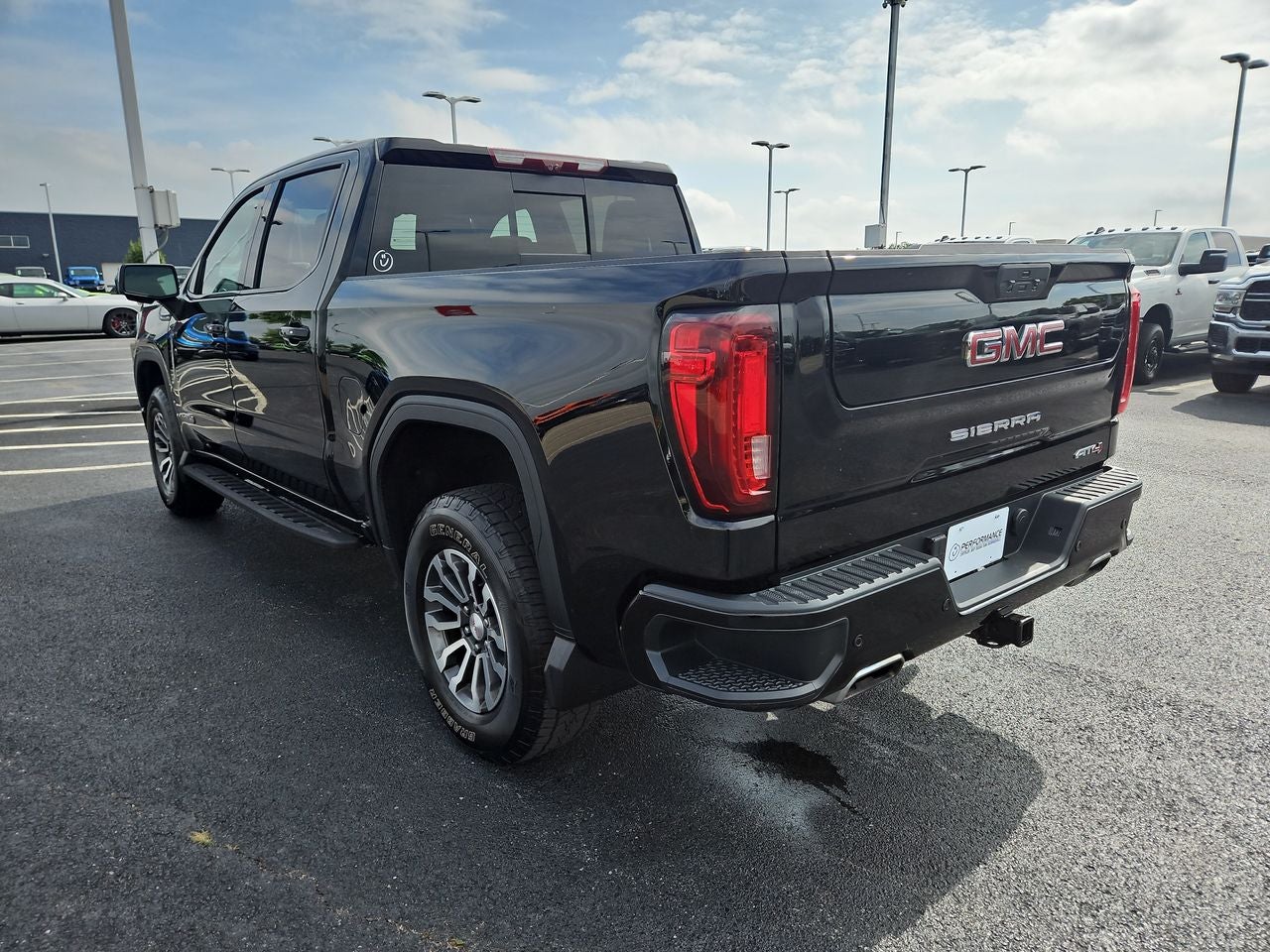 2021 GMC Sierra 1500 4WD Crew Cab Short Box AT4